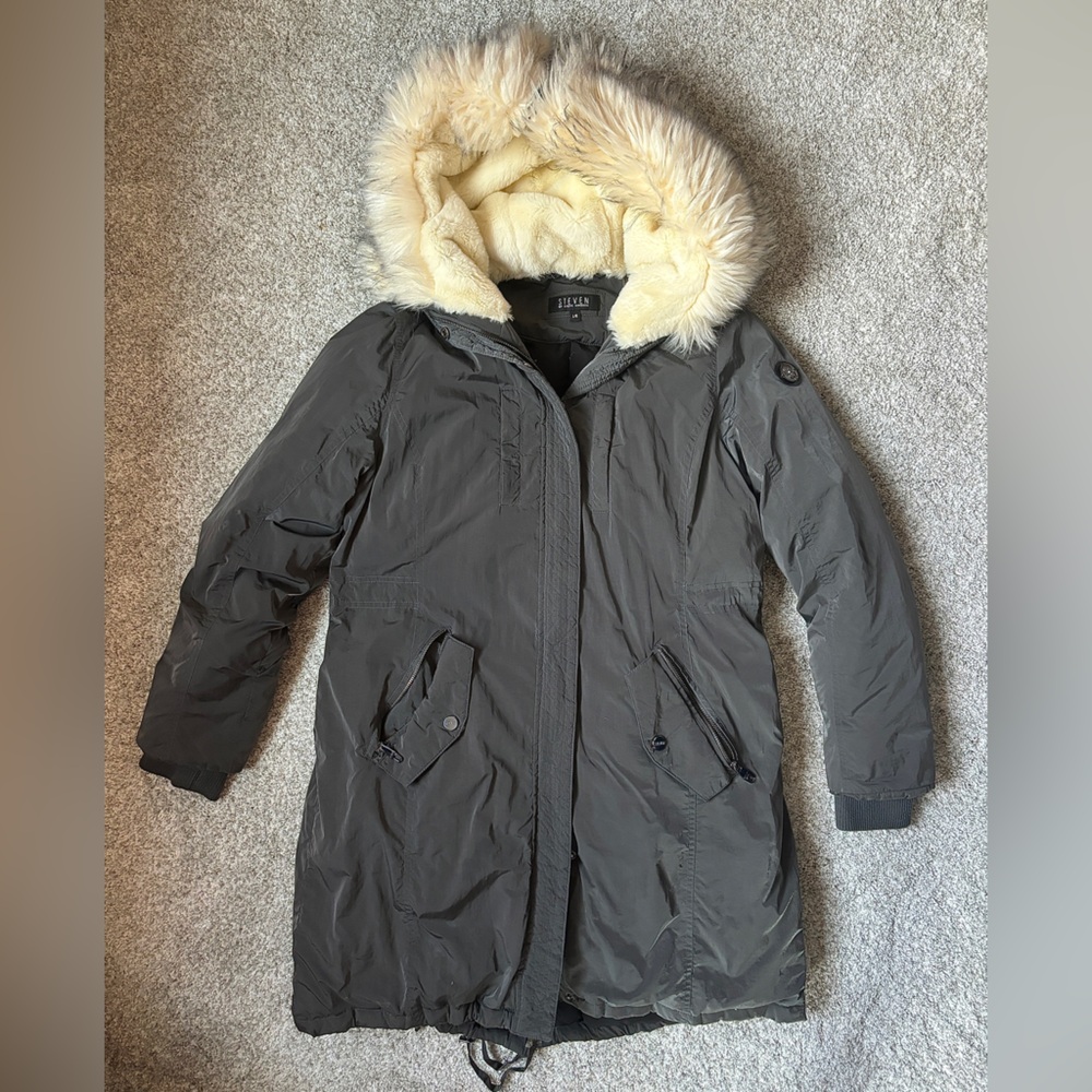 Steve Madden Winter Coat | size large